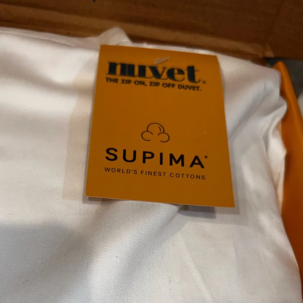 Nuvet King white Duvet Cover King Size 104” x 92” NWT